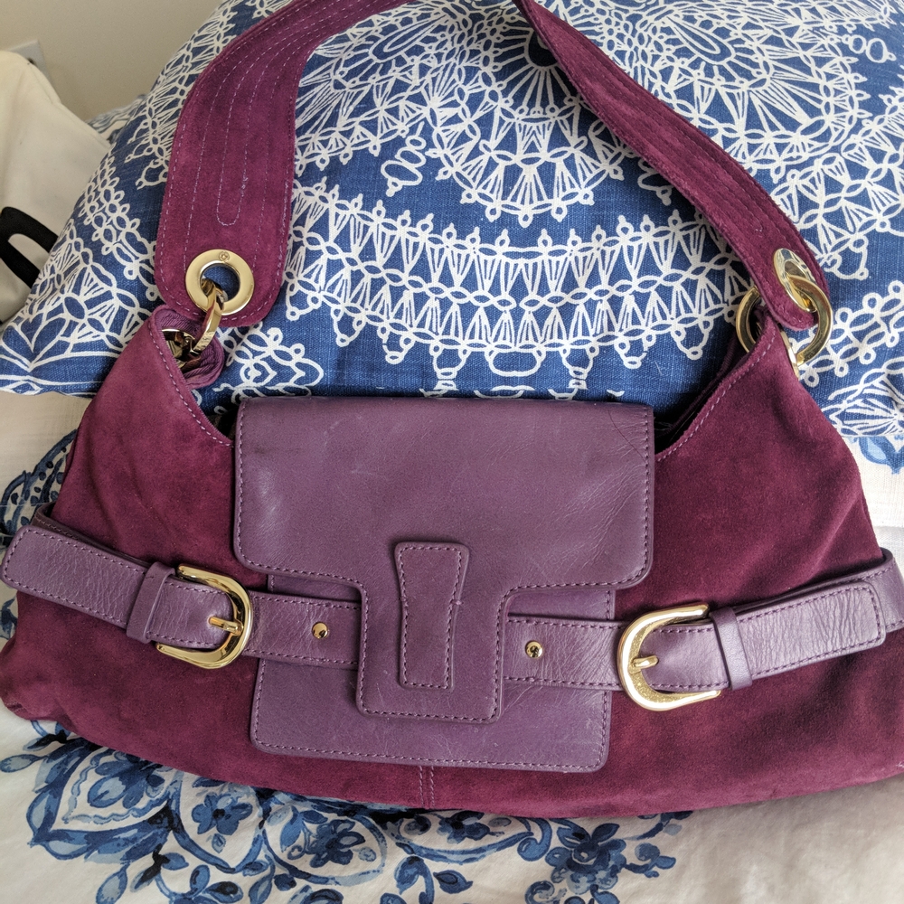Banana Republic Leather Purple Plum slouchy Shoulder Bag